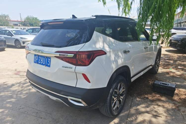 Used Kia KX3 2021 1.5L CVT Trend Edition Rear Right 45 Deg