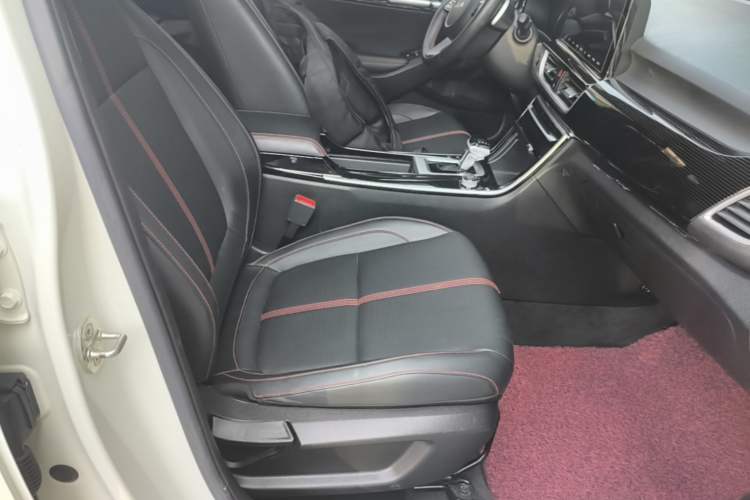 Used Kia KX3 2021 1.5L CVT Refreshed Edition Right Front Seat