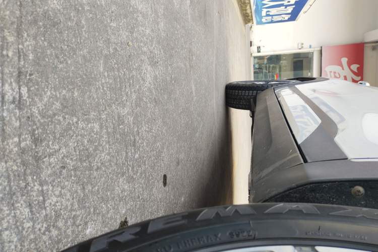 Used Kia KX3 2021 1.5L CVT Trend Edition Right Side Sill