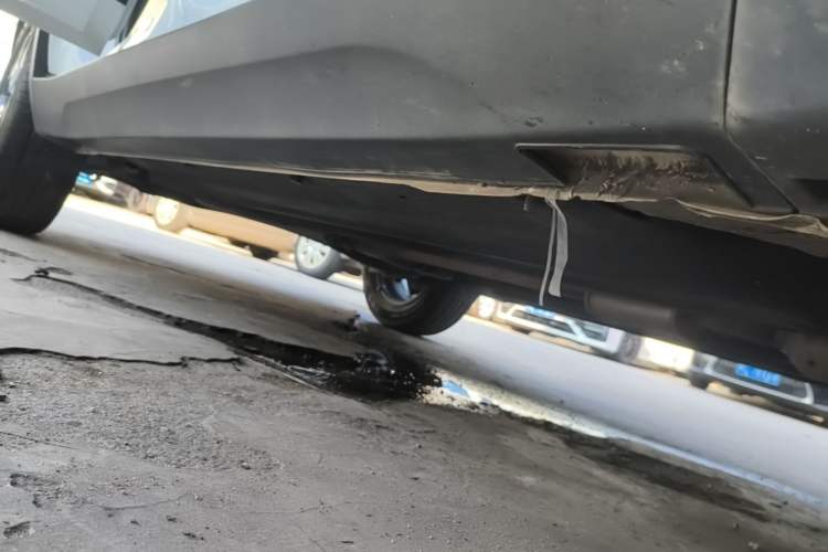 Used Kia KX3 2021 1.5L CVT Refreshed Edition Right Side Sill