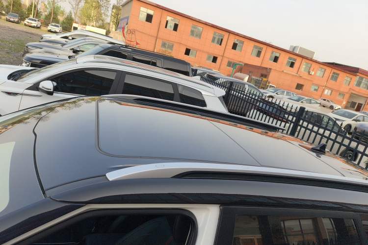 Used Kia KX3 2021 1.5L CVT Trend Edition Roof