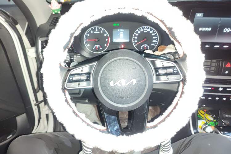 Used Kia KX3 2021 1.5L CVT Trend Edition Steering Wheel