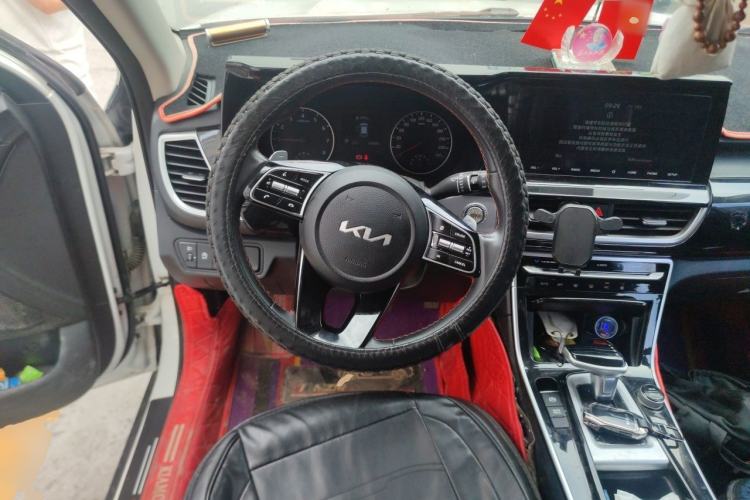 Used Kia KX3 2021 1.5L CVT Trend Edition Steering Wheel