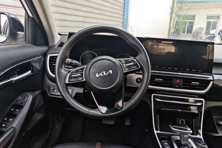 Used Kia KX3 2021 1.5L CVT Trend Edition Steering Wheel