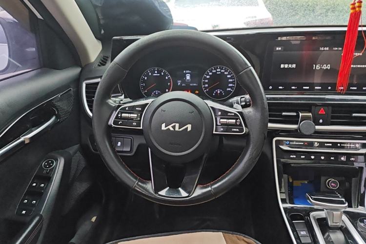 Used Kia KX3 2021 1.5L CVT Trend Edition Steering Wheel