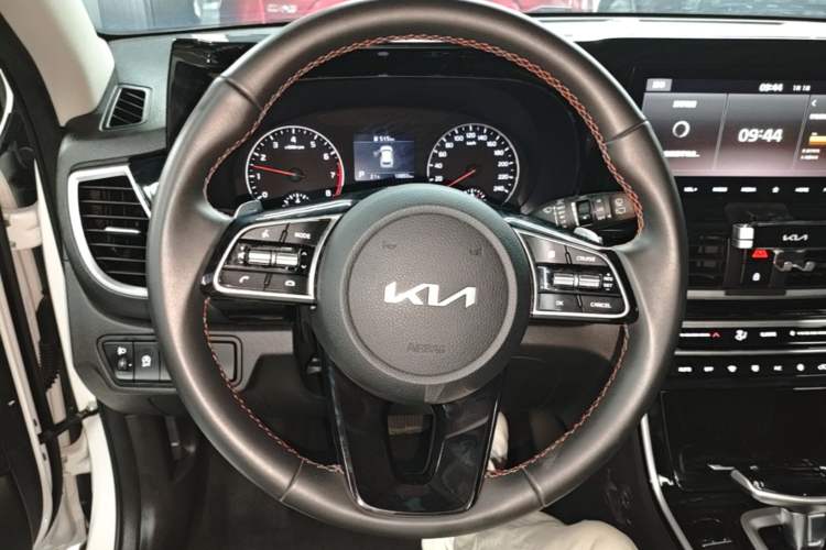 Used Kia KX3 2021 1.5L CVT Trend Edition Steering Wheel