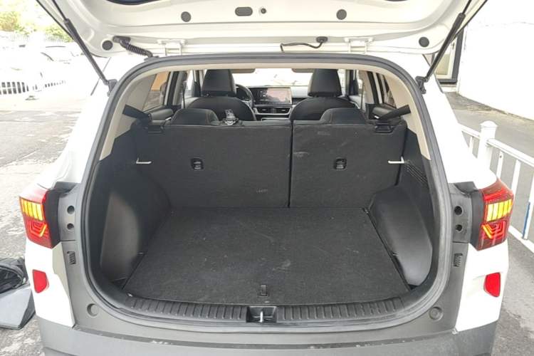 Used Kia KX3 2021 1.5L CVT Trend Edition Trunk