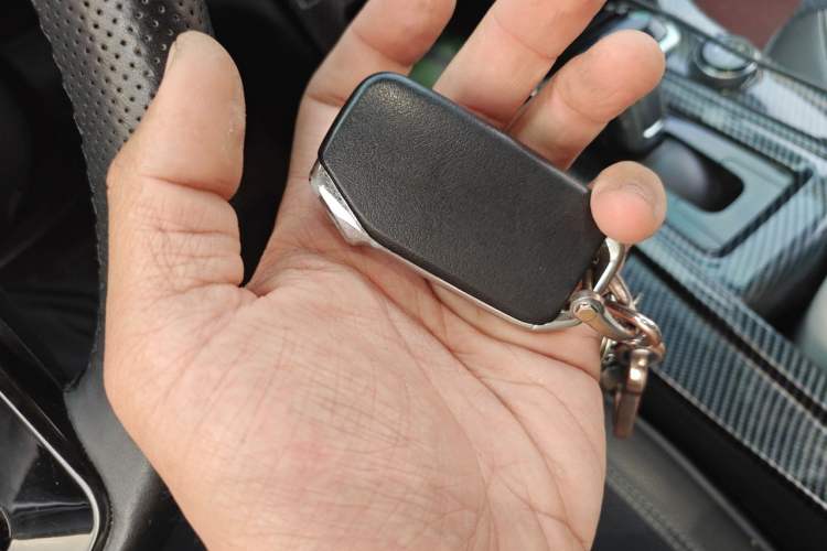 Used Kia KX3 2021 1.5L CVT Trend Edition Vehicle Key