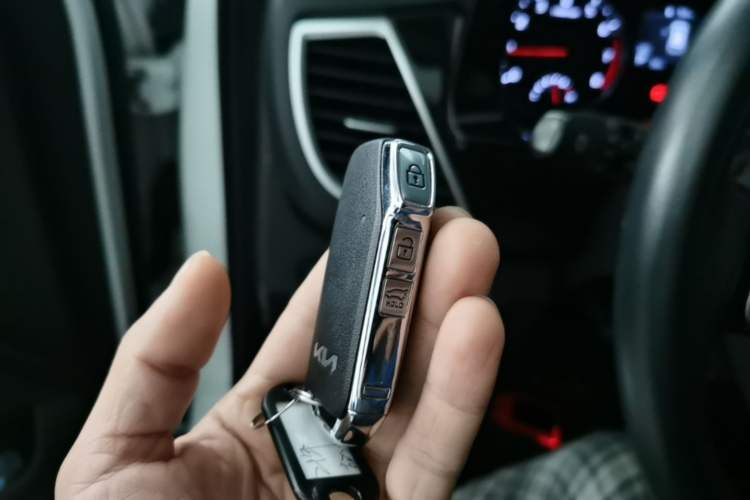 Used Kia KX3 2021 1.5L CVT Trend Edition Vehicle Key