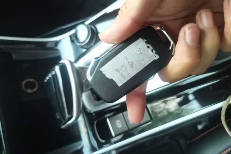 Used Kia KX3 2021 1.5L CVT Trend Edition Vehicle Key