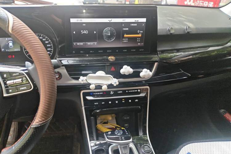 Used Kia KX3 2021 1.5L CVT Trend Edition Audio And AC Panel