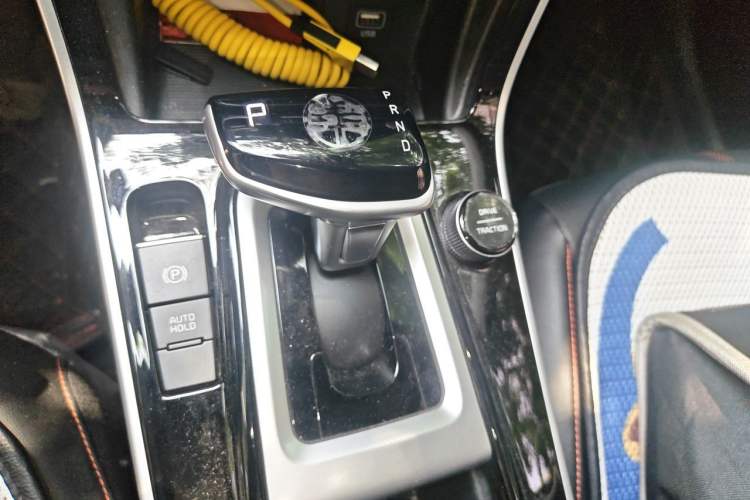 Used Kia KX3 2021 1.5L CVT Trend Edition Gear Lever
