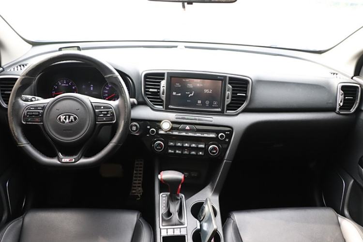 Used Kia KX5 2016 1.6T Automatic Two-Wheel Drive DLX Interior 1