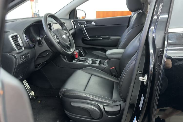 Used Kia KX5 2016 1.6T Automatic Two-Wheel Drive DLX Left Front Seat