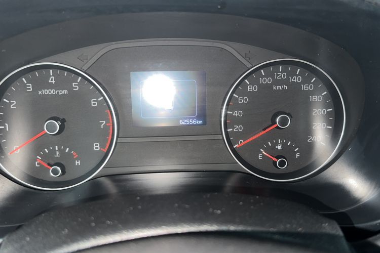 Used Kia KX5 2016 1.6T Automatic Two-Wheel Drive DLX Odometer Close Up