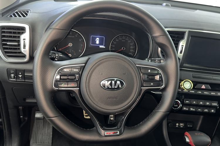 Used Kia KX5 2016 1.6T Automatic Two-Wheel Drive DLX Steering Wheel