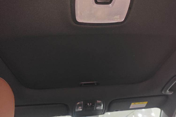 Used Kia KX5 2017 1.6T Automatic Two-Wheel Drive 15th Anniversary Special Edition DLX Headliner