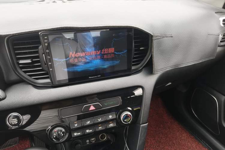 Used Kia KX5 2016 2.0L Automatic 2WD GLS Audio And AC Panel