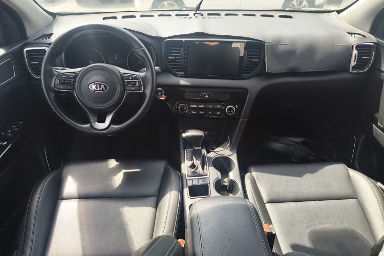 Used Kia KX5 2016 2.0L Automatic 2WD GLS Center Console