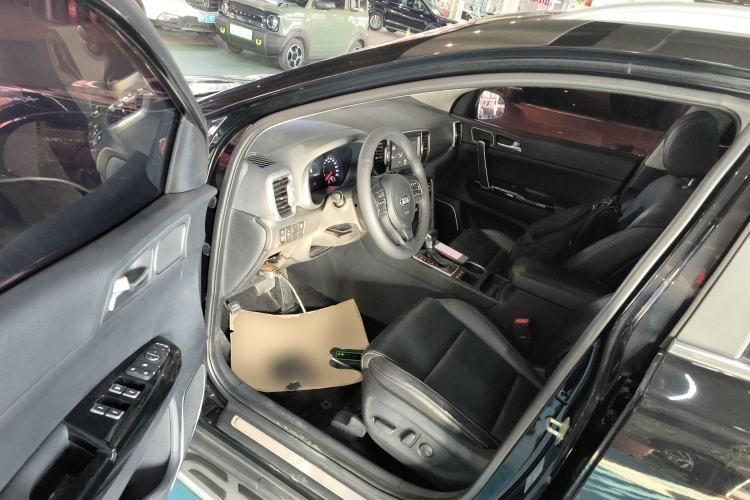 Used Kia KX5 2016 2.0L Automatic 2WD Premium Driver Seat