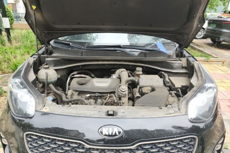 Used Kia KX5 2016 1.6T Automatic Two-Wheel Drive DLX Engine Bay
