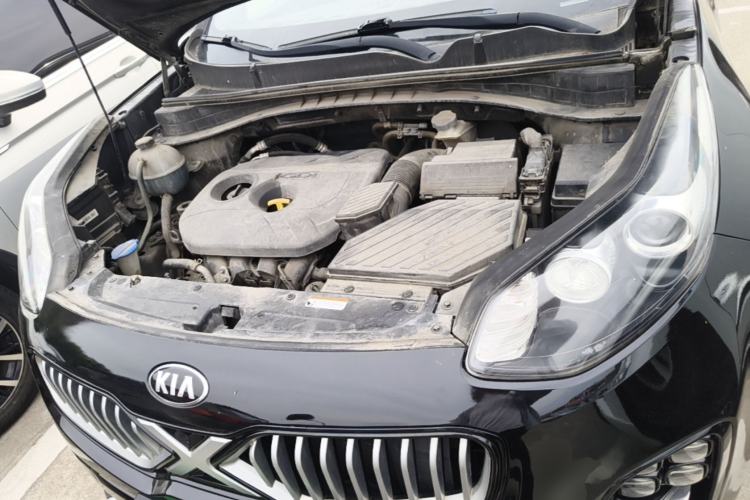 Used Kia KX5 2016 2.0L Automatic 2WD GLS Engine Bay