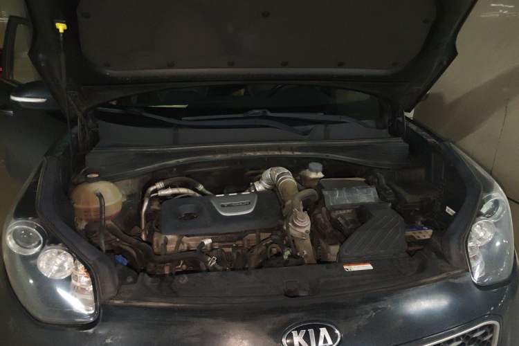 Used Kia KX5 2016 1.6T Automatic Two-Wheel Drive Premium Engine Bay
