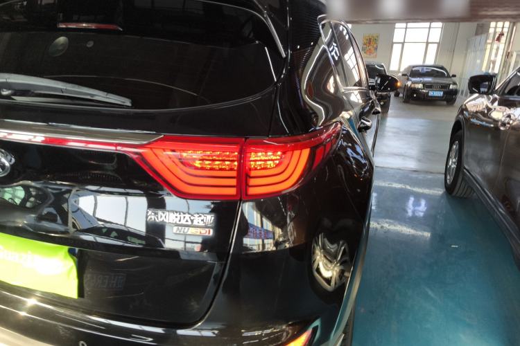 Used Kia KX5 2016 2.0L Automatic 2WD Premium Exterior 1