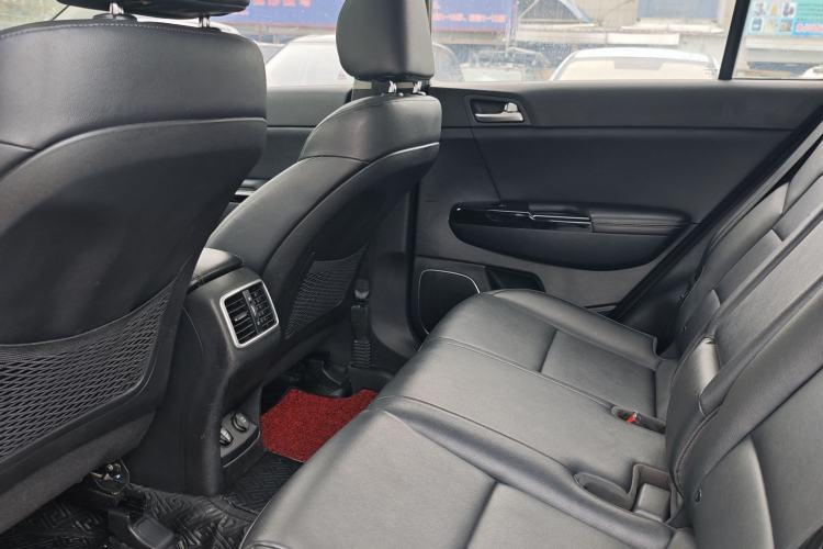 Used Kia KX5 2016 2.0L Automatic 2WD GLS Exterior 12