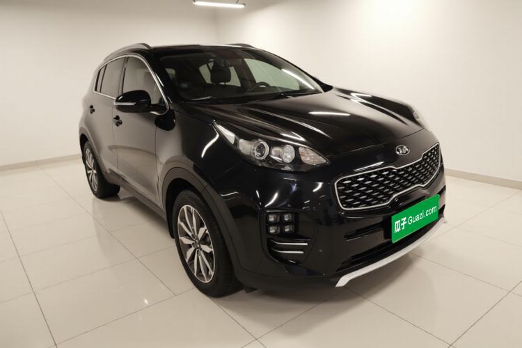Used Kia KX5 2016 1.6T Automatic Two-Wheel Drive DLX Exterior 2