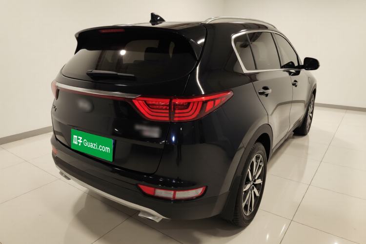 Used Kia KX5 2016 1.6T Automatic Two-Wheel Drive DLX Exterior 5