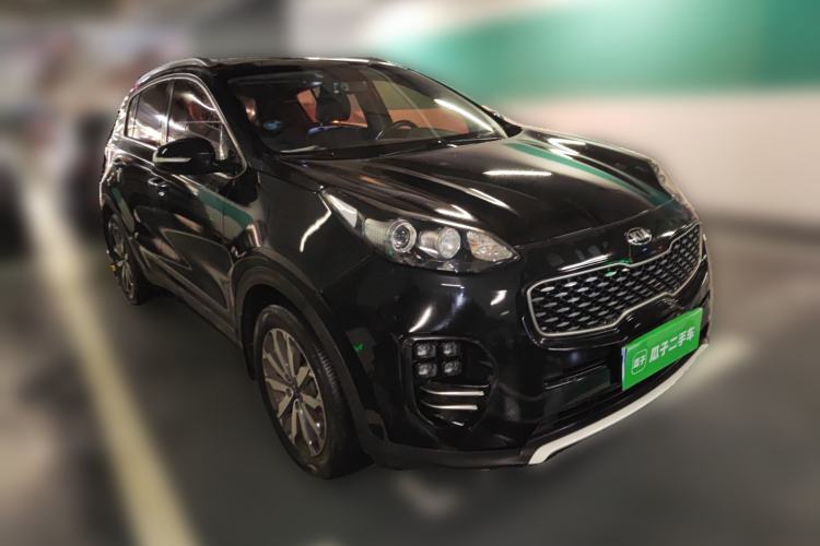Used Kia KX5 2016 1.6T Automatic Two-Wheel Drive DLX Front Right 45 Deg
