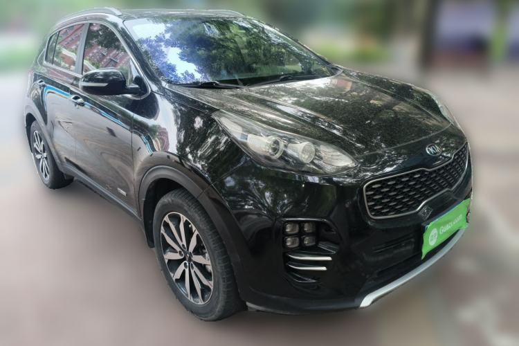 Used Kia KX5 2016 1.6T Automatic Two-Wheel Drive DLX Front Right 45 Deg