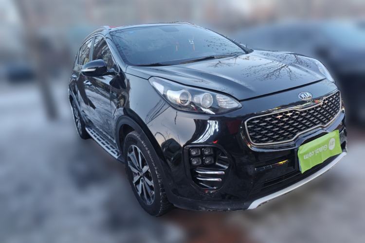 Used Kia KX5 2016 1.6T Automatic Two-Wheel Drive DLX Front Right 45 Deg