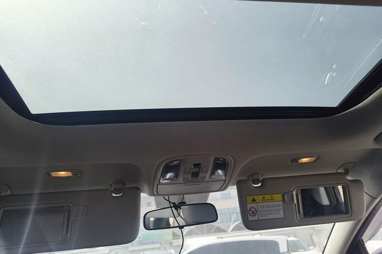 Used Kia KX5 2016 2.0L Automatic 2WD GLS Headliner