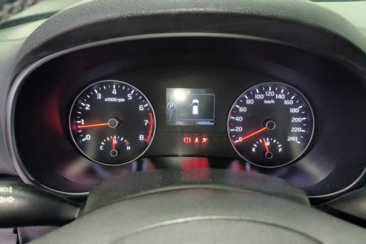 Used Kia KX5 2016 1.6T Automatic Two-Wheel Drive DLX Instrument Cluster