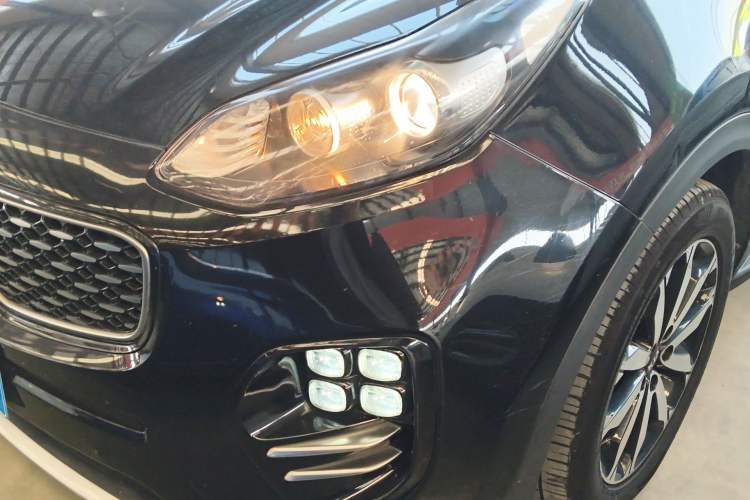 Used Kia KX5 2016 1.6T Automatic Two-Wheel Drive DLX Left Front Headlight