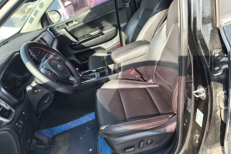 Used Kia KX5 2016 2.0L Automatic 2WD Premium Left Front Seat