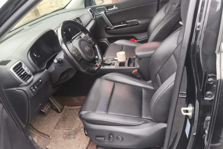 Used Kia KX5 2016 1.6T Automatic Two-Wheel Drive DLX Left Front Seat