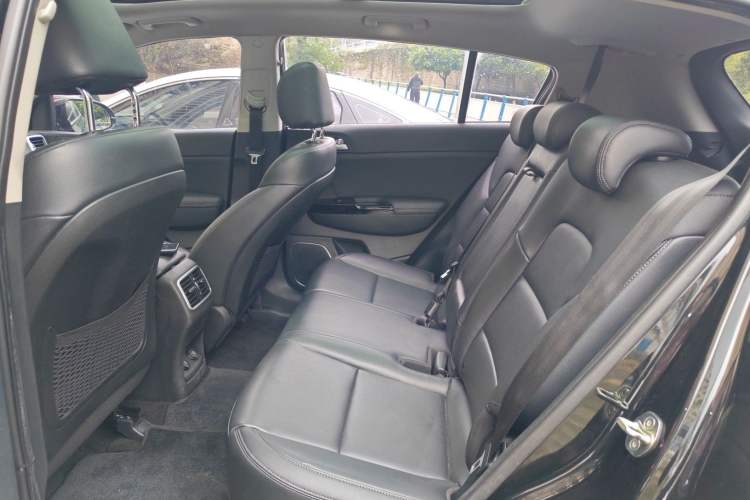 Used Kia KX5 2016 2.0L Automatic 2WD GLS Left Rear Seat