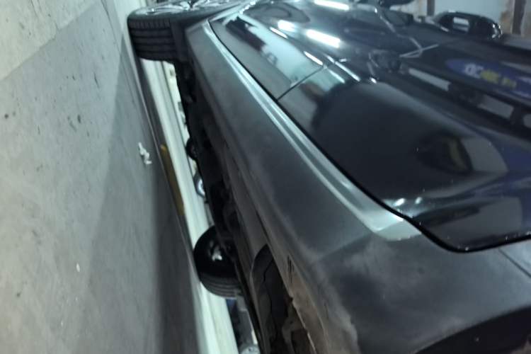 Used Kia KX5 2016 1.6T Automatic Two-Wheel Drive Premium Left Side Sill