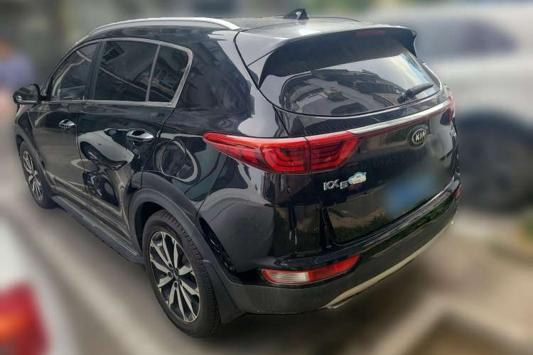 Used Kia KX5 2016 2.0L Automatic 2WD Premium Rear Left 45 Deg