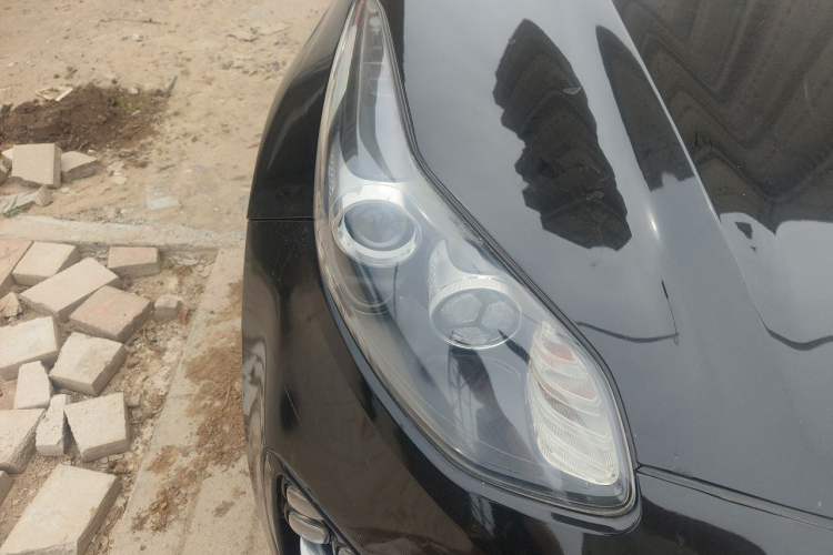 Used Kia KX5 2016 1.6T Automatic Two-Wheel Drive Premium Right Front Headlight