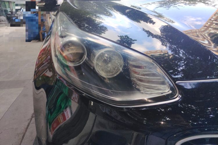 Used Kia KX5 2016 1.6T Automatic Two-Wheel Drive DLX Right Front Headlight