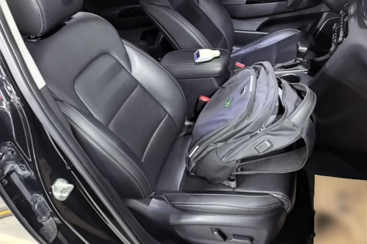 Used Kia KX5 2016 1.6T Automatic Two-Wheel Drive Premium Right Front Seat