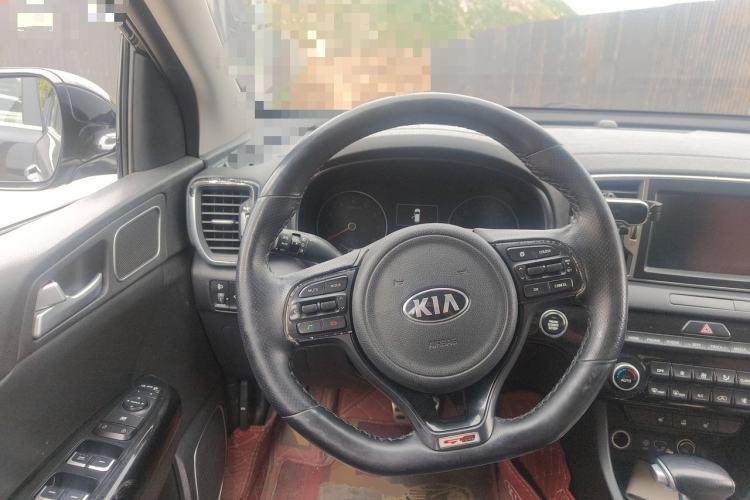 Used Kia KX5 2016 1.6T Automatic Two-Wheel Drive Premium Steering Wheel