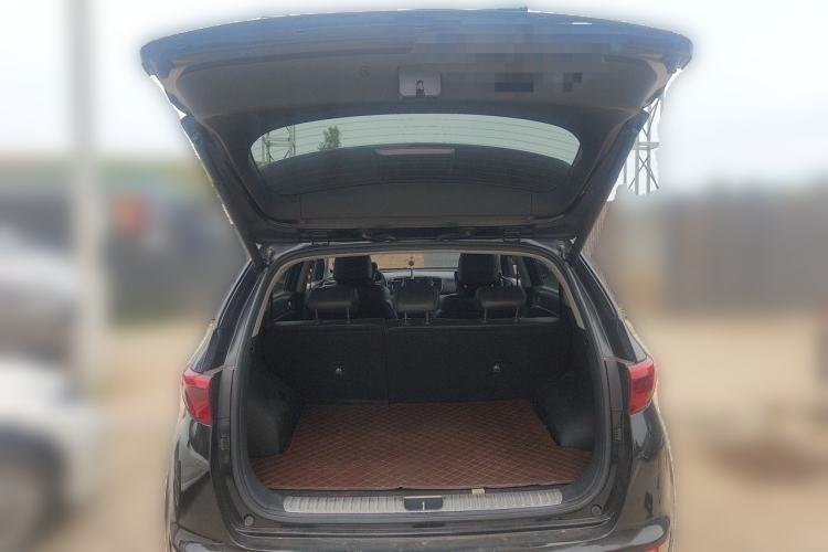 Used Kia KX5 2016 1.6T Automatic Two-Wheel Drive Premium Trunk