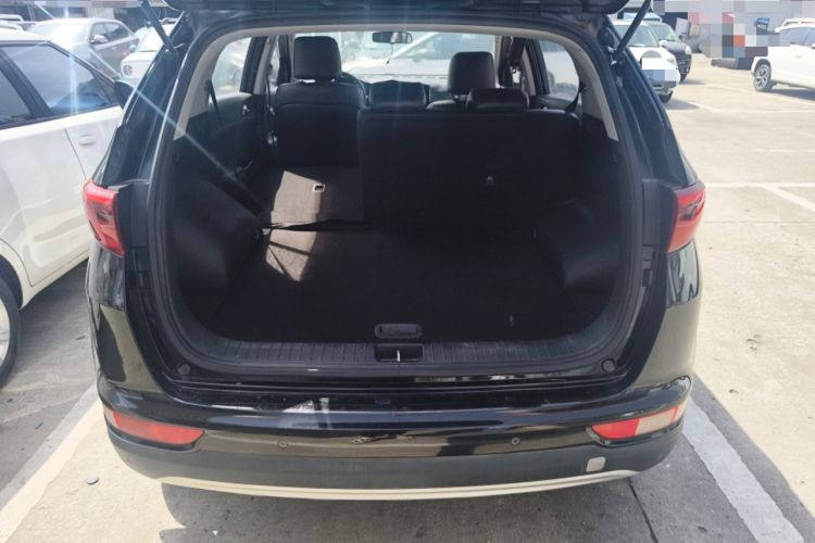Used Kia KX5 2016 2.0L Automatic 2WD GLS Trunk