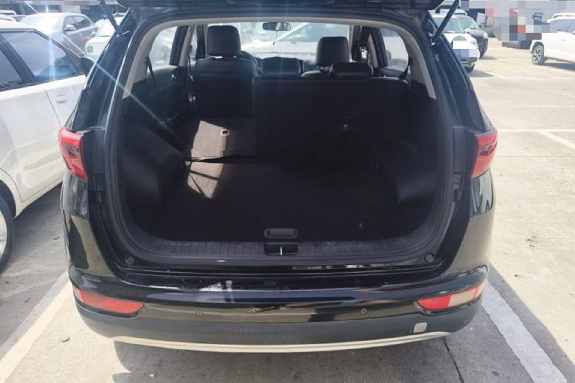 Used Kia KX5 2016 2.0L Automatic 2WD GLS Trunk