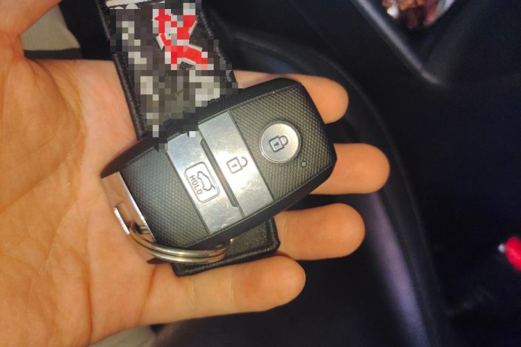 Used Kia KX5 2016 1.6T Automatic Two-Wheel Drive DLX Vehicle Key